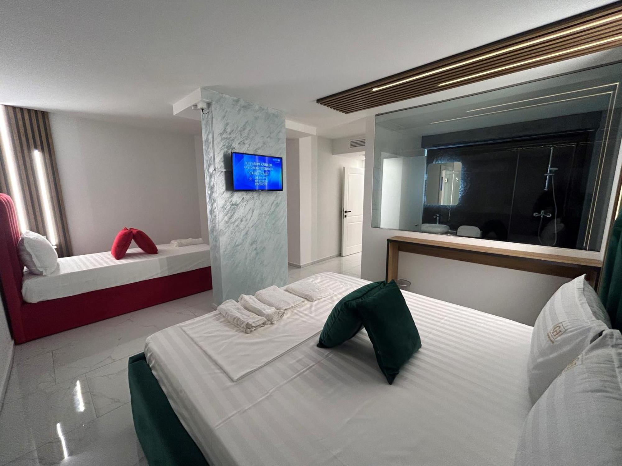 Comfort Hotel Struga Exterior foto